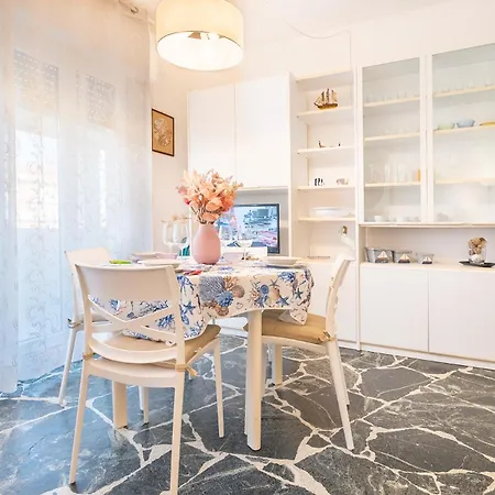 Sogno Delle Sirene * Lido di Camaiore